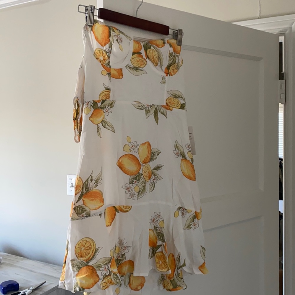Brand new for love and lemons dress